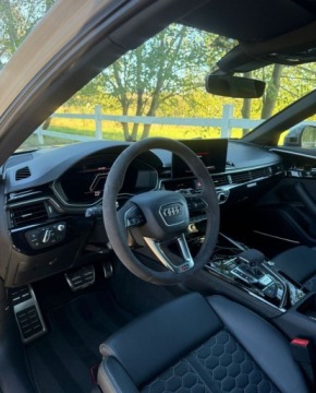 Audi A4 B9 RS4 Avant Facelifting 2.9 TFSI 450KM 2023 Audi RS4 Avant Audi RS4 Avant Avant quattro tiptronic 2.9 Benzyna 450KM, zdjęcie 11
