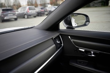 Volvo V90 II Kombi 2.0 D4 190KM 2018 R-DESIGN _ PANORAMA _KAMERA_ MEGA WYPOSAŻENIE, zdjęcie 36