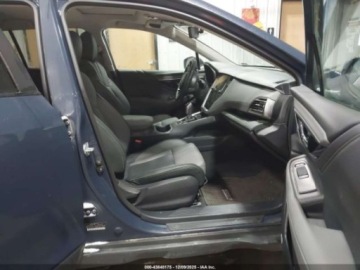 Subaru Outback VI 2024 Subaru Outback Onyx Edition 2024 2.5 Benzyna 182KM, zdjęcie 9