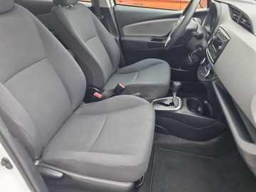 Toyota Yaris III Hatchback 5d Facelifting 2017 1.5 Hybrid 100KM 2020 Toyota Yaris Hybrid 100 Active III (2011-2019) Toy, zdjęcie 9