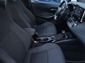 Toyota Corolla XII 2021 Toyota Corolla 2.0 Hybrid, Salon Polska, zdjęcie 8
