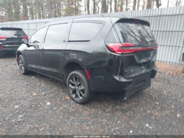 Chrysler Pacifica II 2024 Chrysler Pacifica Touring L 2024 3.6l 3.6 Benzyna 287KM, zdjęcie 3