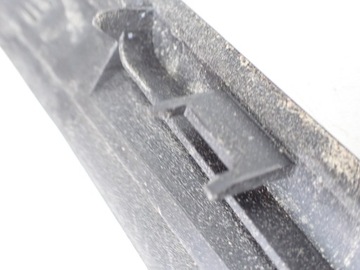 НАКЛАДКА ПЕРЕДНЕГО ОКНА СПРАВА СЛЕВА PEUGEOT 5008 I ЕВРОПА 96858535 96858533