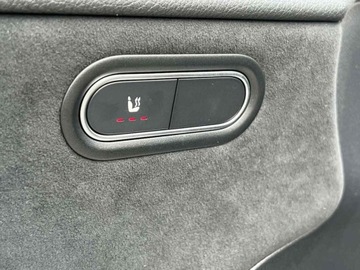 Mercedes Klasa A W177/V177 Hatchback Facelifting 1.3 200 163KM 2025 MERCEDES-BENZ A Klasa 200 AMG Line 1.3 (163KM) 2025, zdjęcie 13