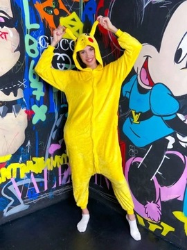 PIŻAMA PIKACHU ONESIE DRES KIGURUMI KOMBINEZON - S