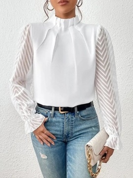 Elegancka damska biała bluzka z ozdobnymi rękawami ze stójką