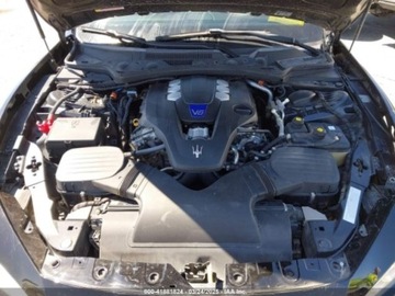 Maserati Ghibli III Sedan Facelifting 3.0 V6 350KM 2021 Maserati Ghibli 2021 MASERATI GHIBLI S 3.0 Benzyna 350KM, zdjęcie 11