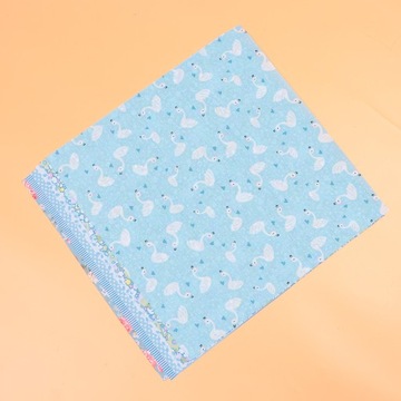 Набор тканей для квилтинга из декоративного хлопка.