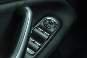 Ford Mondeo IV Hatchback 2.0 Duratorq TDCi DPF 140KM 2014 Ford Mondeo 2.0 TDCi, Salon Polska, Serwis ASO, zdjęcie 13