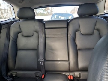 Volvo XC60 II 2019 Volvo XC 60 2019 Volvo XC60 T5 AWD Momentum 2.0 Benzyna 258KM, zdjęcie 9