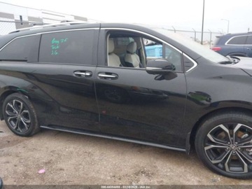 Toyota Sienna III 2025 Toyota Sienna Platinum 2025 2.5 Hybryda 245KM, zdjęcie 6