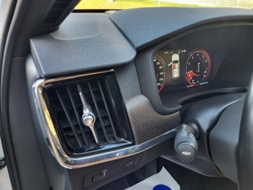 Volvo V90 II Kombi 2.0 T6 310KM 2020 VOLVO V90 Cross Country AWD/4X4* 2.0 benzyna T6 310KM * 77, 056km * Zadbany, zdjęcie 5
