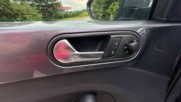 Volkswagen Beetle Hatchback 3d 1.6 TDI 105KM 2012 Volkswagen Beetle RATY 1.6 TDI Klima tylko 170tys km Zadbany Po serwisie, zdjęcie 29