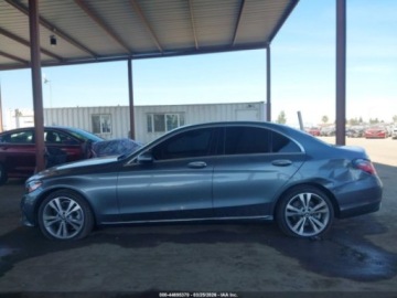 Mercedes Klasa C W205 2020 Mercedes-Benz Klasa C MERCEDES-BENZ C 300 2.0 Benzyna 255KM, zdjęcie 5