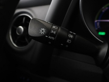 Toyota Auris II Hatchback 5d Facelifting 1.8 Hybrid 136KM 2016 Toyota Auris HEV panorama klima auto navi kamera, zdjęcie 32