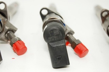 KPL 4 WTRYSKIWACZE VOLVO V50 S40 II C30 2,0D 136KM KL5 9657144580 GWARANCJA