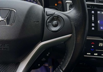 Honda Jazz IV Mikrovan 1.3 i-VTEC 102KM 2017 Honda Jazz 1.3i VTEC manual gwarancja Navi kamera CZUJNIKI asystent pasa, zdjęcie 21