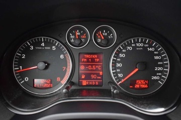 Audi A3 8P Hatchback 3d 1.4 TFSI 125KM 2008 Audi A3 1.4 Benzyna, Automat, 5-drzwi, Brazowy..., zdjęcie 23