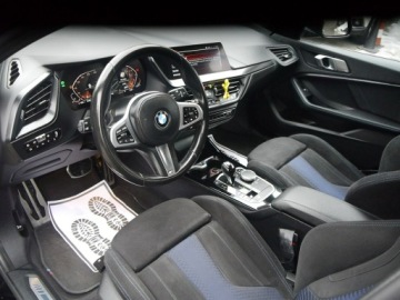 BMW Seria 1 F40 2021 BMW 118 M pakiet Salon PL stan idealny Gwarancja, zdjęcie 25