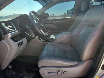 Toyota Highlander II 2017 Toyota Highlander 2017 Toyota Highlander Limited V6 AWD od ubezpieczalni, zdjęcie 7