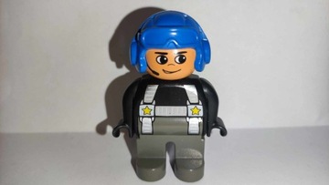 Lego Duplo figurka mężczyzna policjant stara 4555pb147