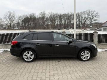 Chevrolet Cruze Kombi 1.4T DOHC 140KM 2012 Chevrolet Cruze 1,4 turbo 140ps 102 tyś km ładny, zdjęcie 3