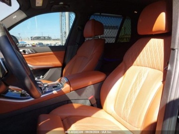 BMW X5 G05 2023 BMW X5 M50I 2023 4.4l 4.4 Benzyna 523KM, zdjęcie 8