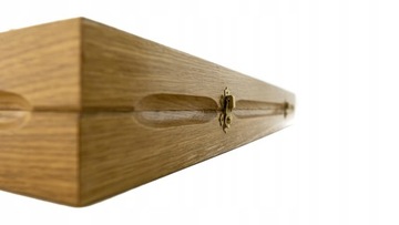 Подарок к причастию Резные шахматные фигуры из дуба с инкрустацией 65х65