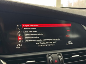Alfa Romeo Giulia II Sedan Facelifting 2.0 Turbo 280KM 2020 Alfa Romeo Giulia Q4 Veloce / Kamera cofania / And, zdjęcie 29