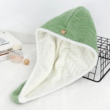 Women's bath towel can be wrapped in household