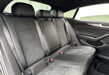 Volkswagen Arteon Fastback Facelifting 2.0 TSI 190KM 2022 Volkswagen Arteon R-Line 2.0TSI 190KM DSG Matrix ACC Kamera Kessy DCC 20 E, zdjęcie 14