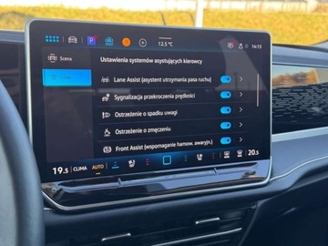 Volkswagen Passat B8 Variant Facelifting 2.0 TDI SCR 150KM 2024 Volkswagen Passat Salon PL, Vat23, Led Matrix, Masaz, App Connect, Kamera, zdjęcie 33