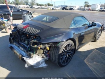 Porsche 911 992 2022 Porsche 911 Carrera S Cabriolet 2022 3.0 Benzyna 473KM, zdjęcie 6