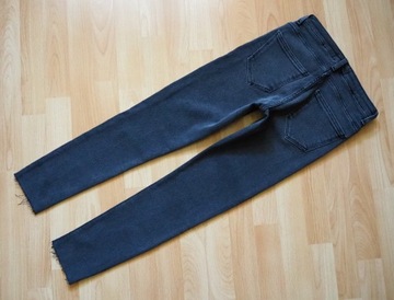 ZARA __ SPODNIE RURKI JEANS __ R. 34/XS