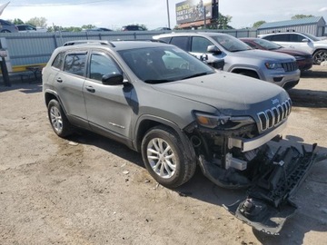 Jeep Cherokee V 2022 Jeep Cherokee Latitude Lux 2022 3.2l 3.2 Benzyna 271KM, zdjęcie 4