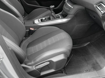 Peugeot 308 II SW Facelifting 1.2 PureTech 130KM 2021 Peugeot 308 SW DW1ME61#1.2 PureTech Allure Pack, zdjęcie 29