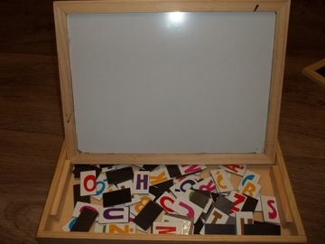 Edukacyjna Duża Tablica Magnetyczna kreatywna układanka 30X23X3CM LITERKI