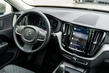 Volvo XC60 II Crossover Plug-In Facelifting 2.0 T6 350KM 2024 Volvo XC 60 YV1UZH4V7S1029532, zdjęcie 15