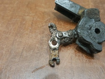 STIHL 017 018 MS 170 180 ТОРМОЗНОЙ ТРОС РЫЧАГ