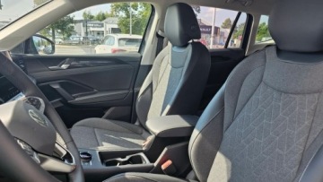 Volkswagen Tiguan III 2026 Volkswagen Tiguan Life Plus 2,0TDI 150KM DSG 7Kamery 360Adaptacyjny tempom, zdjęcie 9