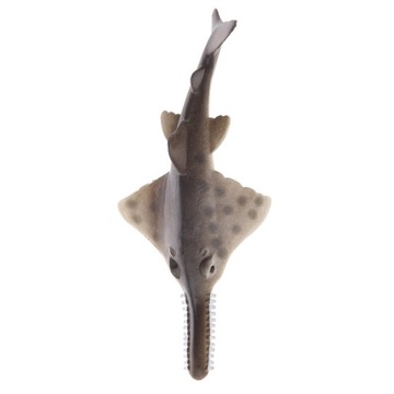 Модель рыбы-пилы