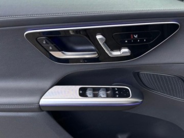 Mercedes GLC C254/X254 SUV 2.0 200d 163KM 2026 MERCEDES-BENZ GLC 200 d 4-Matic AMG Line 2.0 (163KM) 2026, zdjęcie 15