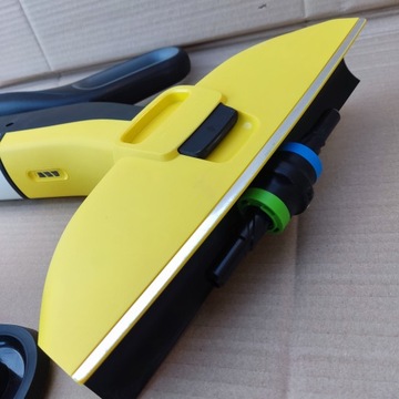 Karcher FC 3 Cordless 1.055-300.0 АККУМУЛЯТОРНАЯ ШВАБРА