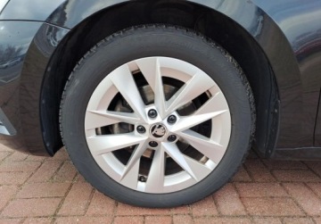 Skoda Octavia IV Liftback 1.5 TSI EVO 150KM 2021 Skoda Octavia Ambition 1.5 TSI e-Tec 150 KM Kamera LED Czujniki Climat, zdjęcie 13