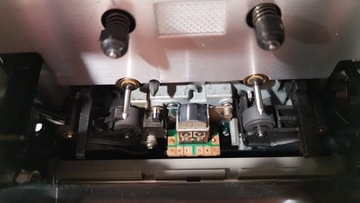 Видеомагнитофон HITACHI D-3300M / 3 ГОЛОВКИ / 2 РОЛИКА / D.DRIVE / AUDIOSHOCK