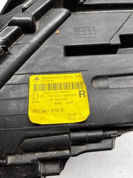 SKODA OCTAVIA 2018+ ЛАМПА ФАР ПЕРЕДНЯЯ ПРАВАЯ 5E1941016D