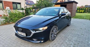 Mazda 3 IV 2020 Mazda 3 BENZYNA AUTOMAT 4x4 polskie menu kamera super niski przebieg