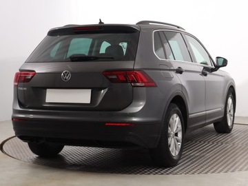 Volkswagen Tiguan II SUV 1.5 TSI EVO 150KM 2018 VW Tiguan 1.5 TSI, Salon Polska, 1. Właściciel, zdjęcie 4