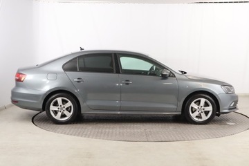 Volkswagen Jetta VI Sedan Facelifting 1.4 TSI 125KM 2016 VW Jetta 1.4 TSI, Salon Polska, 1. Właściciel, zdjęcie 5