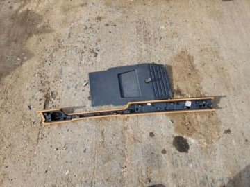 Land Rover Defender IV (L663) 2024 Land Rover Defender 2024 LAND ROVER DEFENDER 130 X-DYNAMIC SE 3.0 Benzyna, zdjęcie 12